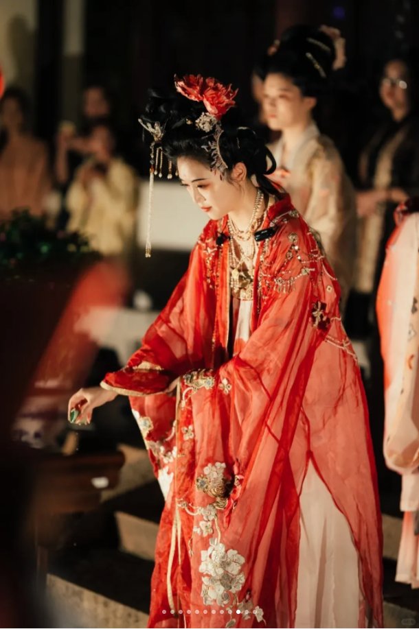 汉服巡游